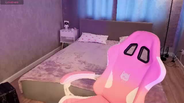 honey_cherrry Adult Chat June 19, 2026