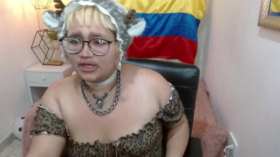 echypyon_tk Adult Chat June 20, 2026