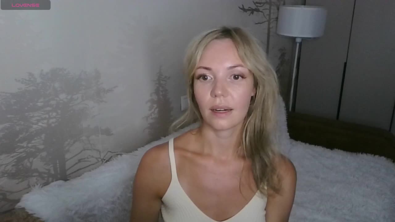 Red_Rose_98 Adult Chat June 21, 2026