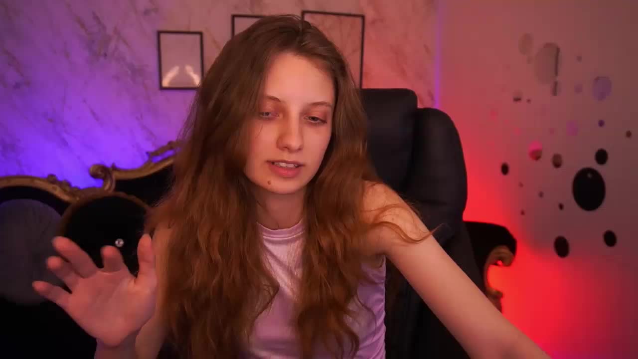 CuteeFoxy Adult Chat June 21, 2026