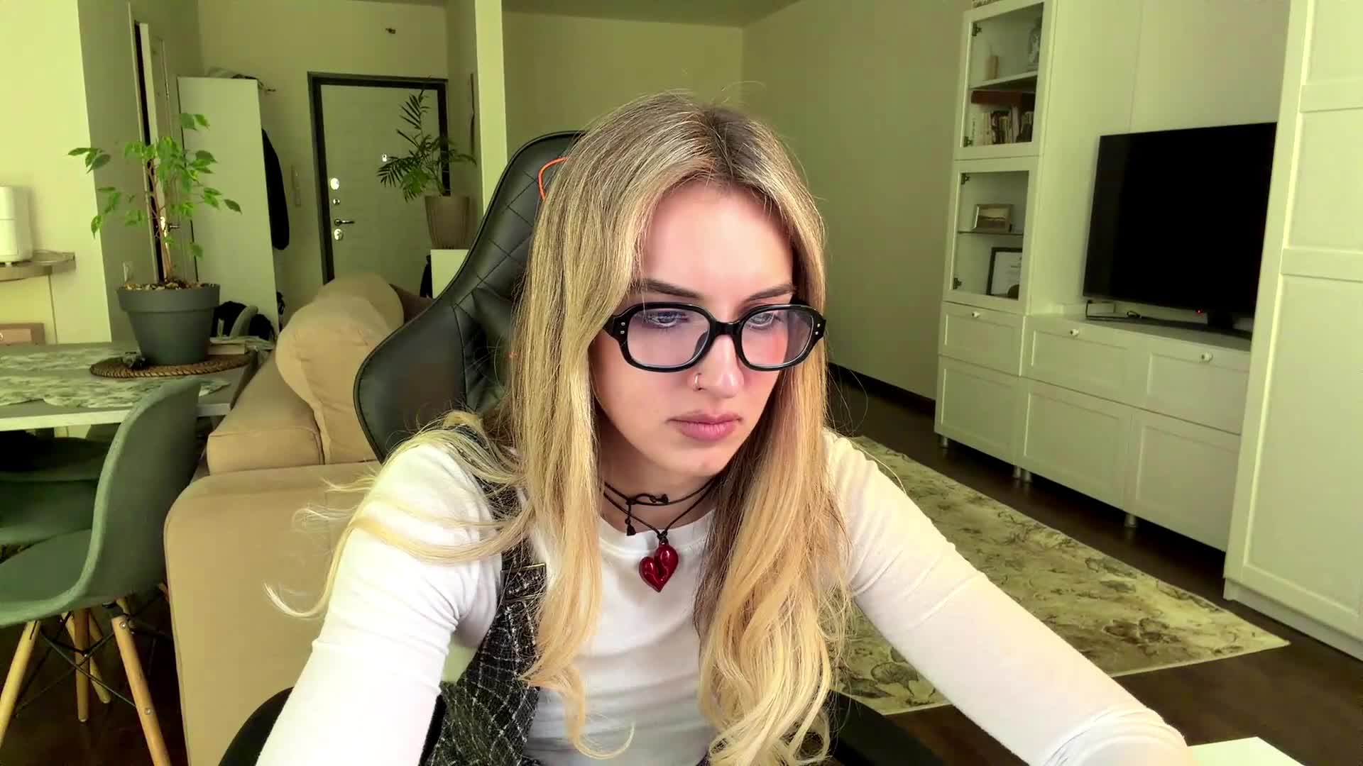 MissyKissy Adult Chat June 21, 2026