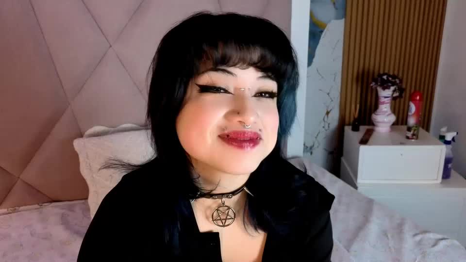 sienna_desiree Adult Chat June 21, 2026