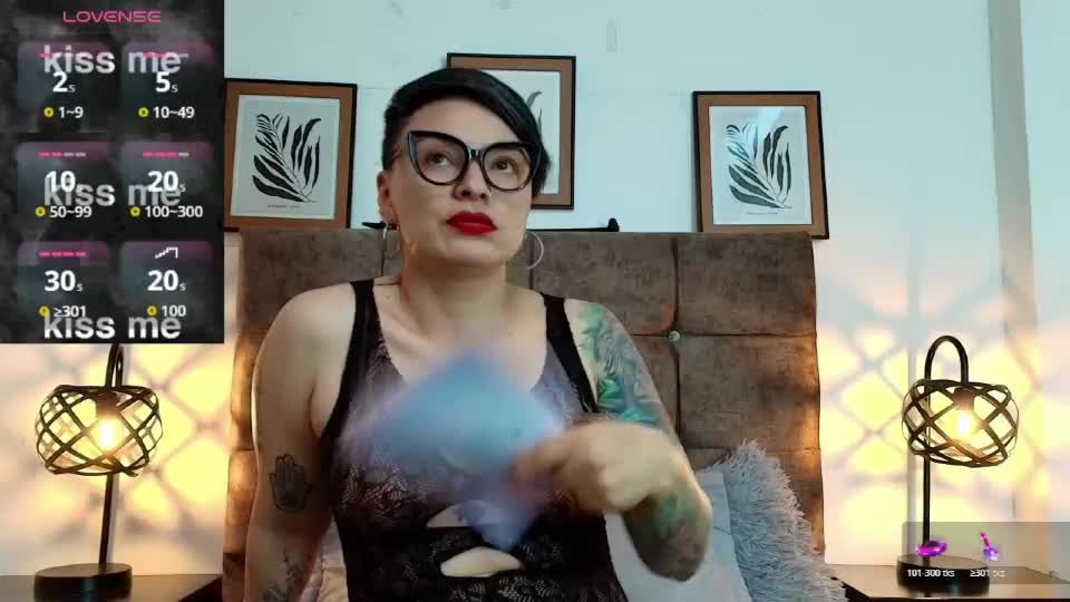 kat_paradisse Adult Chat June 21, 2026