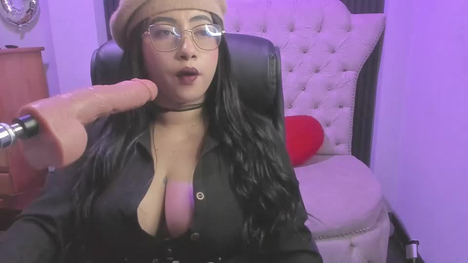 sexy_cristall Adult Chat June 21, 2026