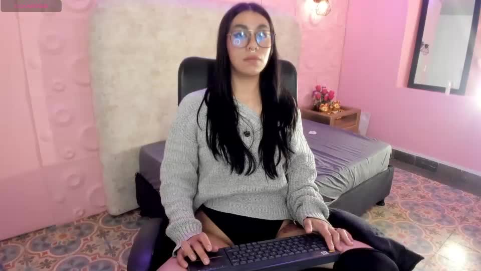 saraa_taylor1 Adult Chat June 21, 2026