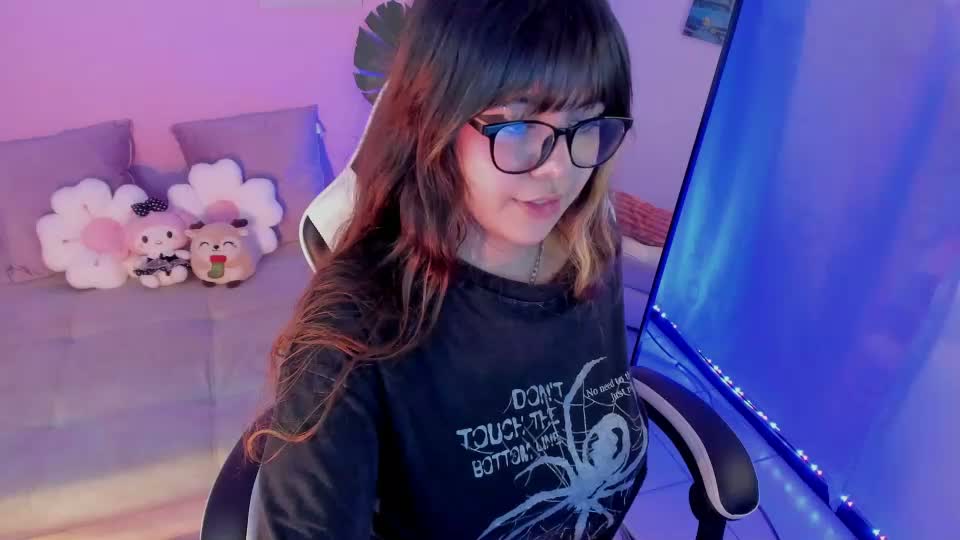 honey_m0on Adult Chat June 21, 2026