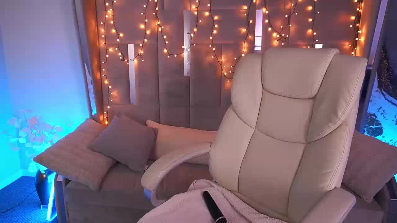 KiraCandyS Adult Chat June 21, 2026