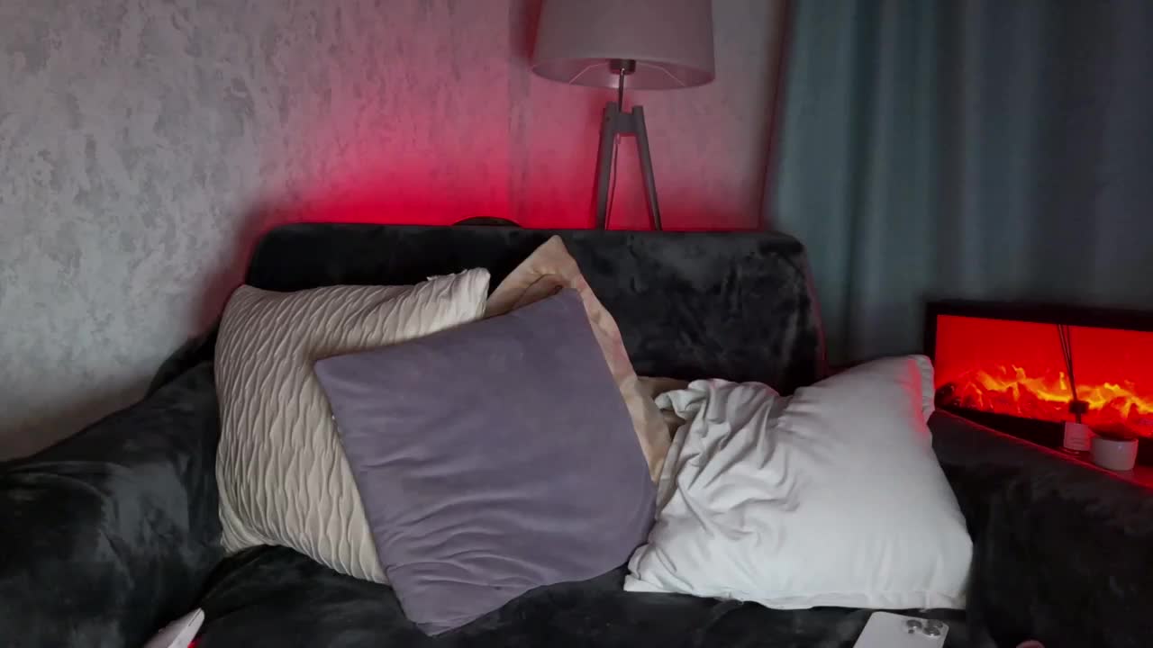 PinkFoxya Adult Chat June 21, 2026