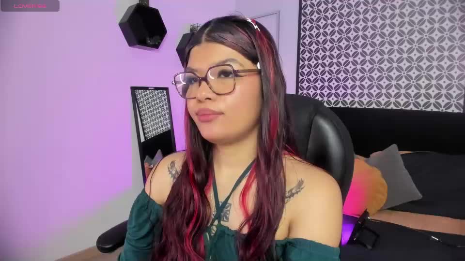 amelie_furtado Adult Chat June 22, 2026