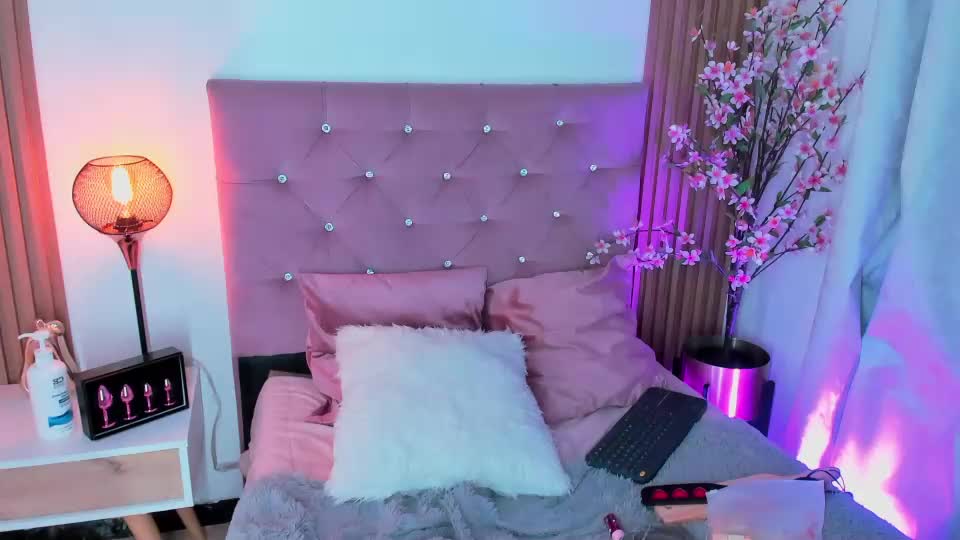 liaa_queen Adult Chat June 22, 2026