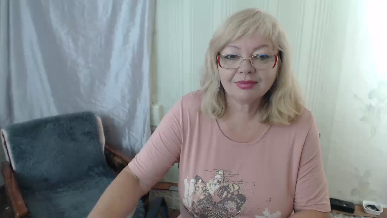 EvelynLoveShy Adult Chat June 21, 2026