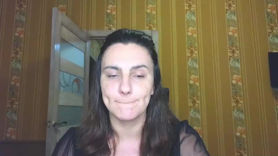 heyy_baddie Adult Chat June 21, 2026