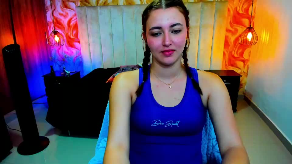 mia_ferrer18 Adult Chat June 23, 2026