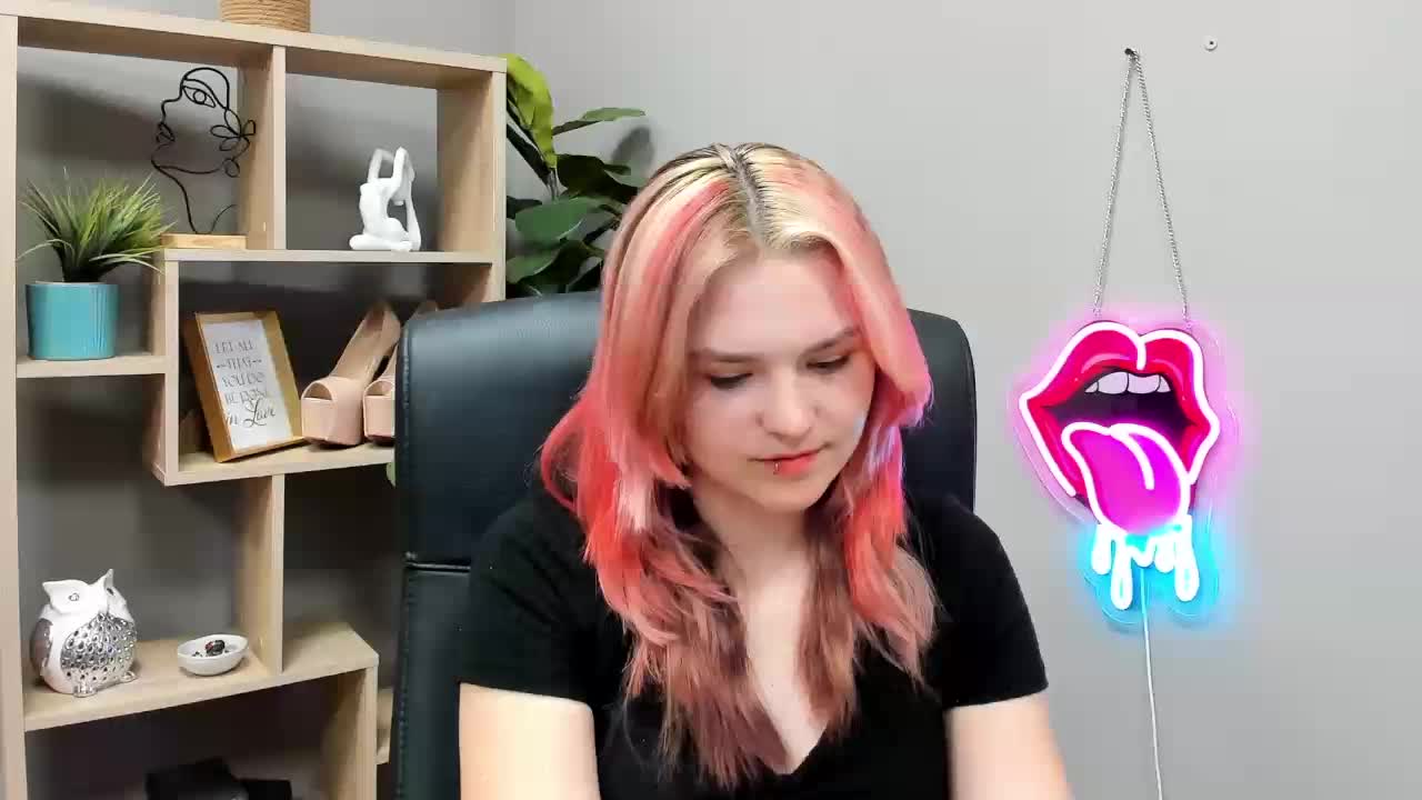 SweetLilyxo Adult Chat June 23, 2026