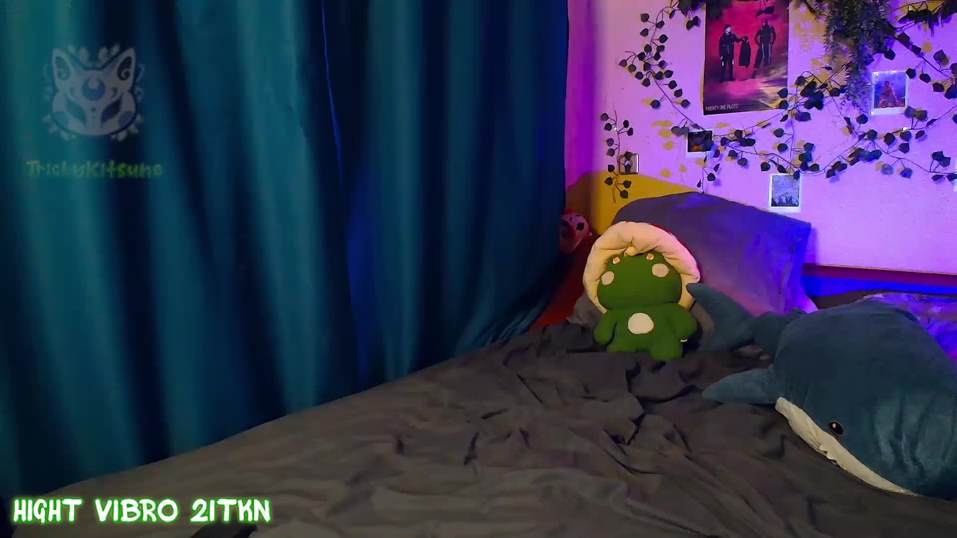 Tricky_Kitsune Adult Chat June 23, 2026