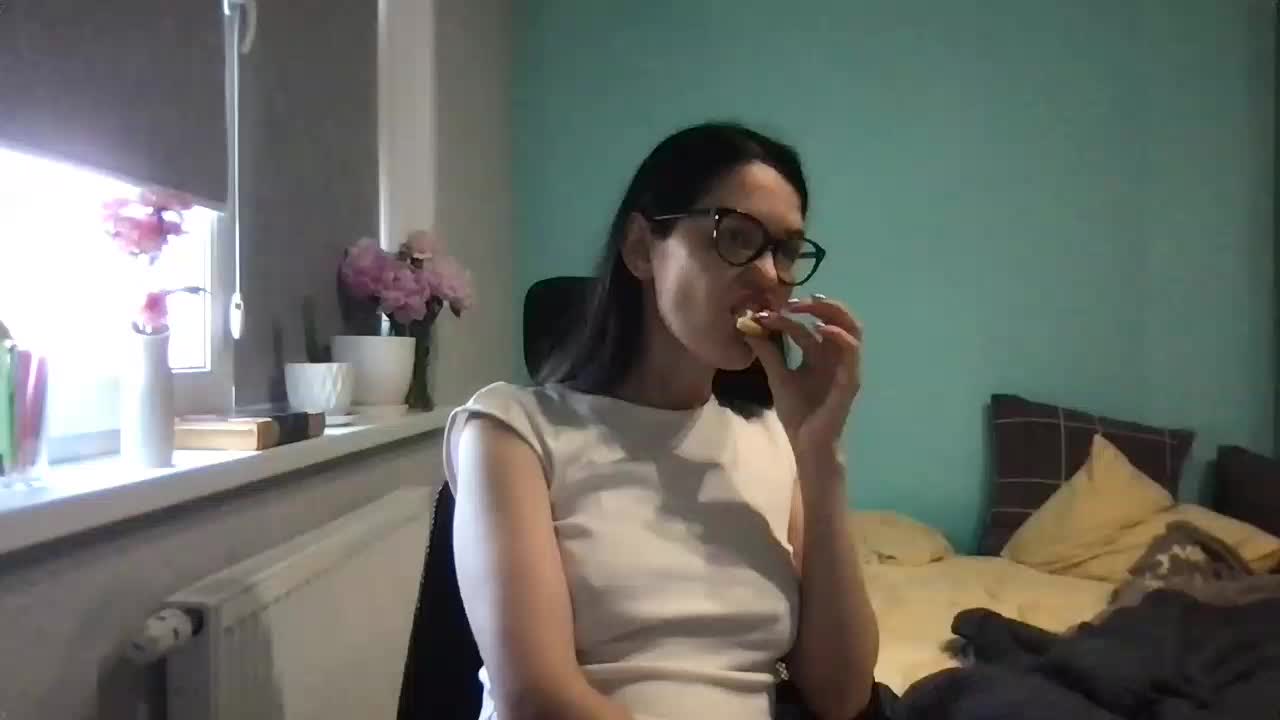 MilaBi-192569 Adult Chat June 23, 2026