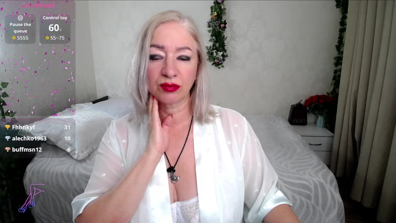 hunters-woman Adult Chat June 23, 2026