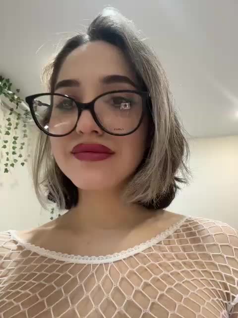 Honey_buns Adult Chat June 23, 2026