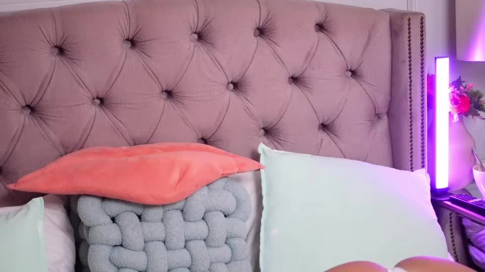 jenniferlovvex Adult Chat June 22, 2026
