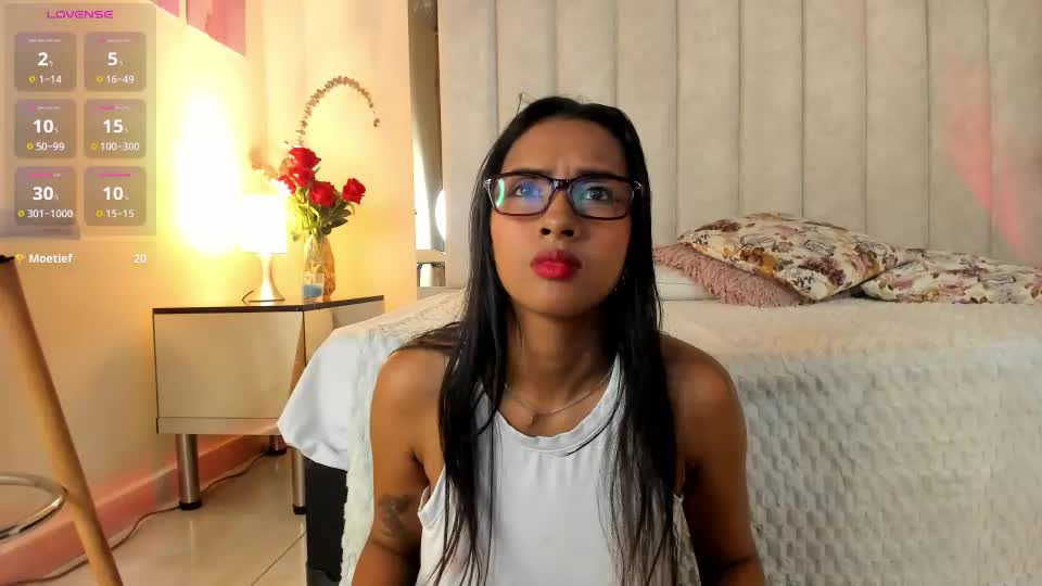 anny_kiut Adult Chat June 23, 2026