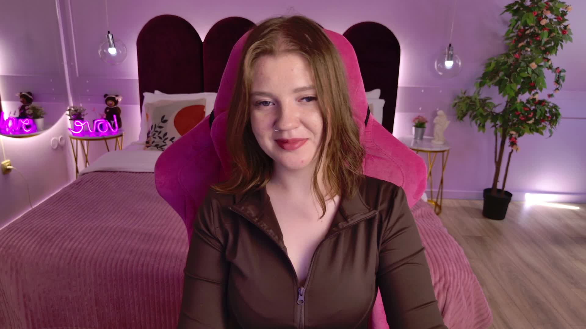 AlmaniyaCherrya Adult Chat June 23, 2026