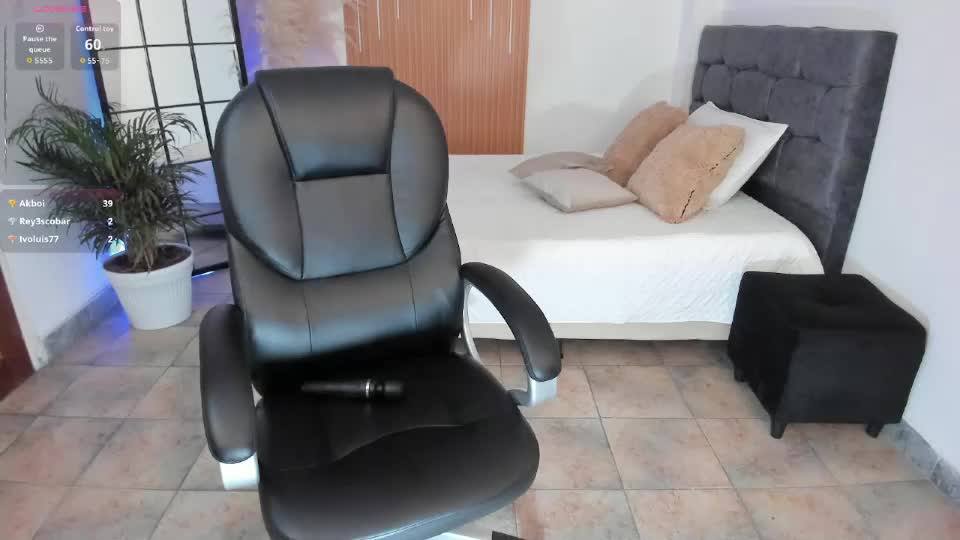 dulce_nicoll Adult Chat June 23, 2026