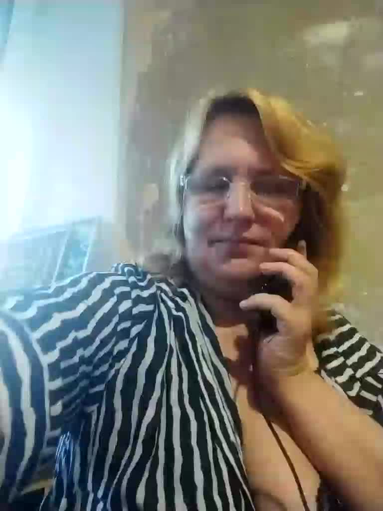 ForestLadyXL_2026-06-22_20-53-09_210 Adult Chat June 23, 2026