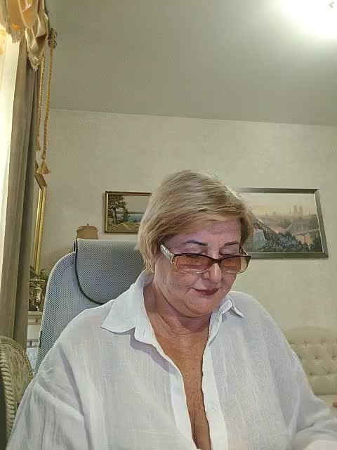 KarinkaSweet Adult Chat June 24, 2026