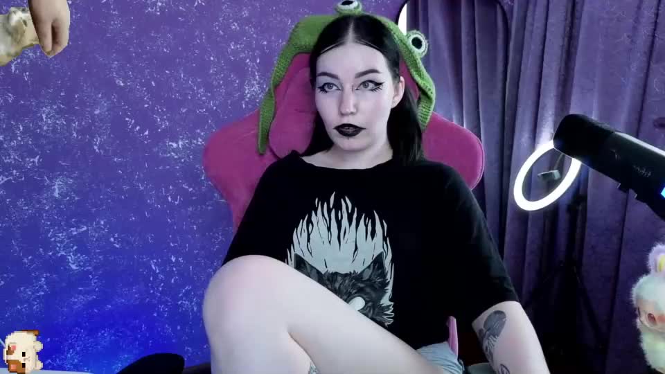 elizabethflowerr Adult Chat June 24, 2026