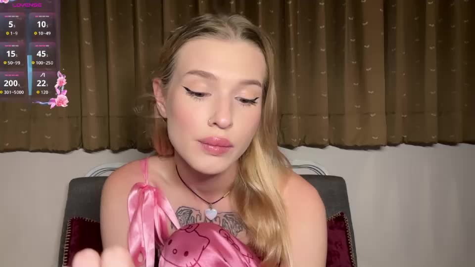 pussymoneywet Adult Chat June 24, 2026