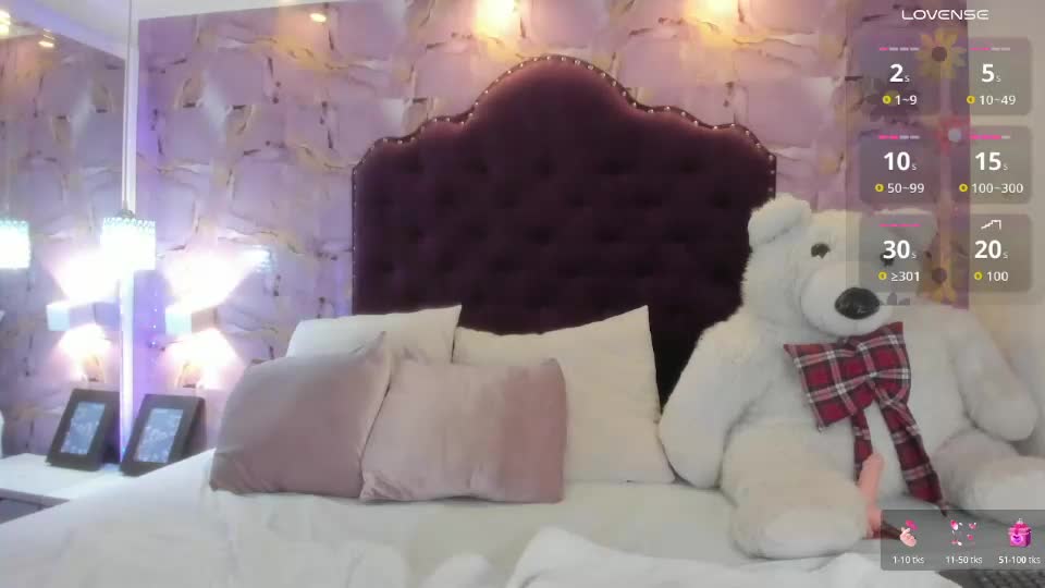 luna_bloomm_ Adult Chat June 24, 2026