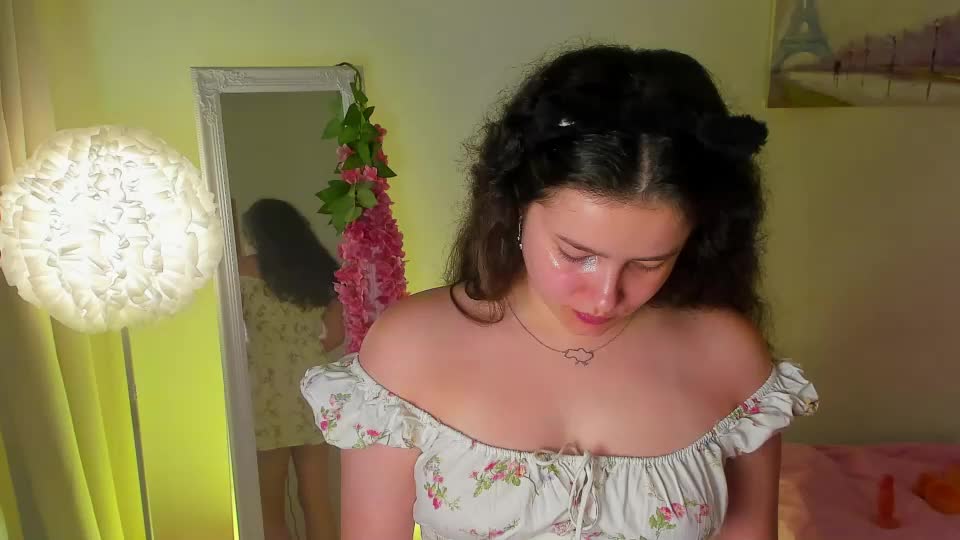 rizz_caprice_ Adult Chat June 24, 2026