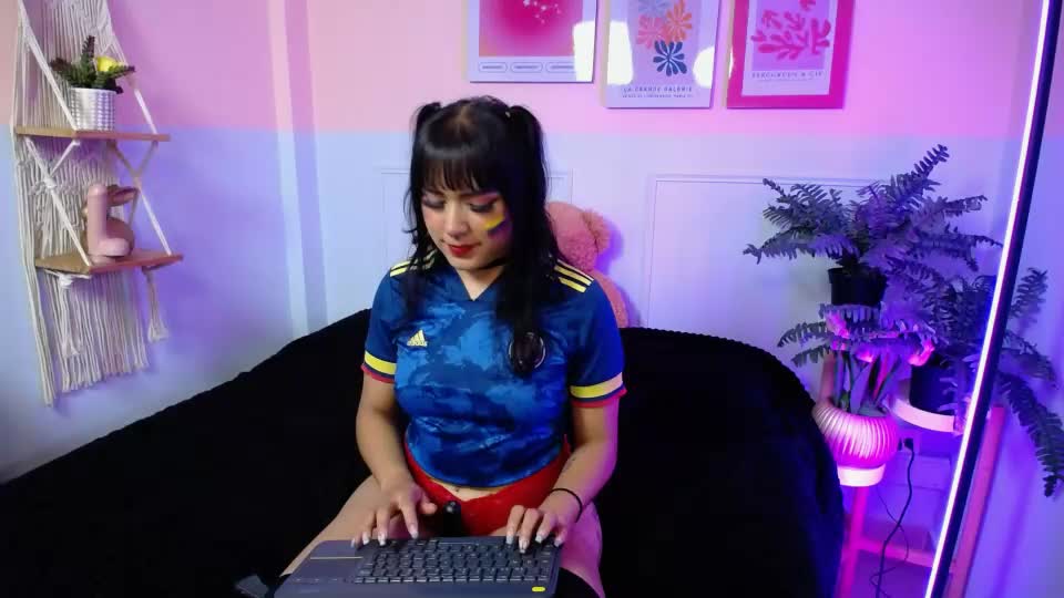 sophie_benet_ Adult Chat June 24, 2026
