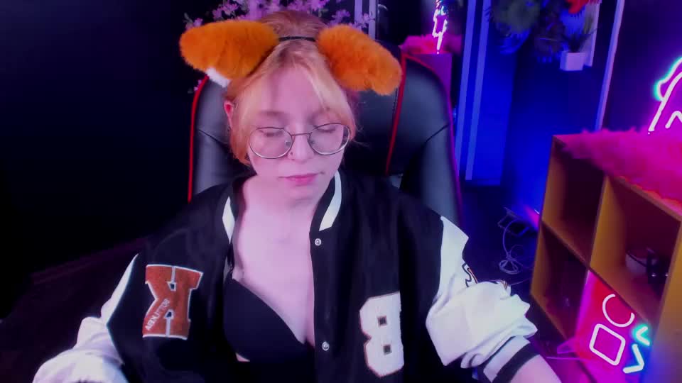 foxxxypolly Adult Chat June 24, 2026