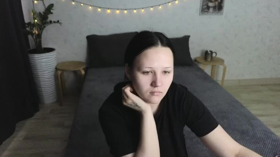 tori_sweet_tori Adult Chat June 24, 2026