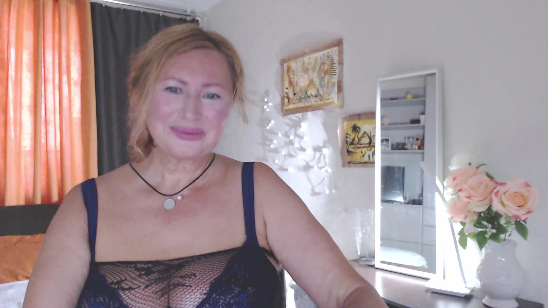 HelenLoyd Adult Chat June 25, 2026