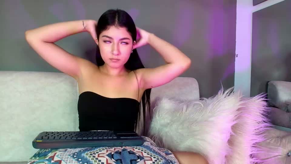 zoee_8 Adult Chat June 25, 2026