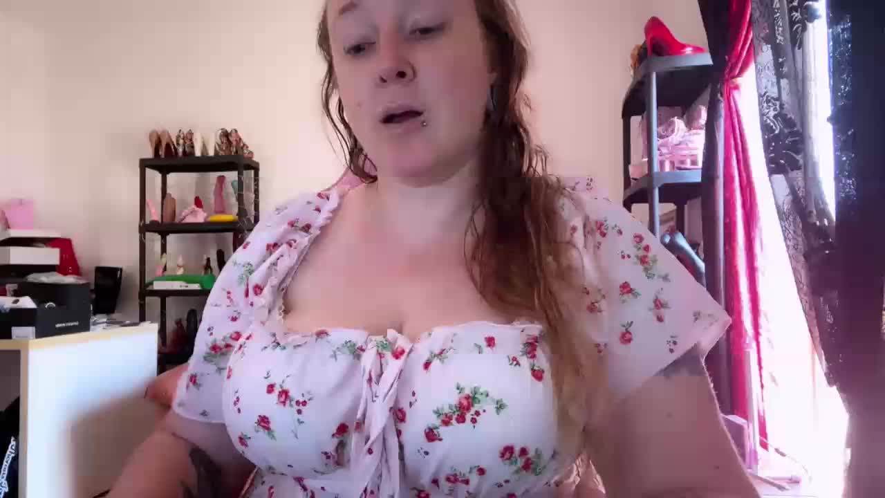 NylonQueen Adult Chat June 25, 2026