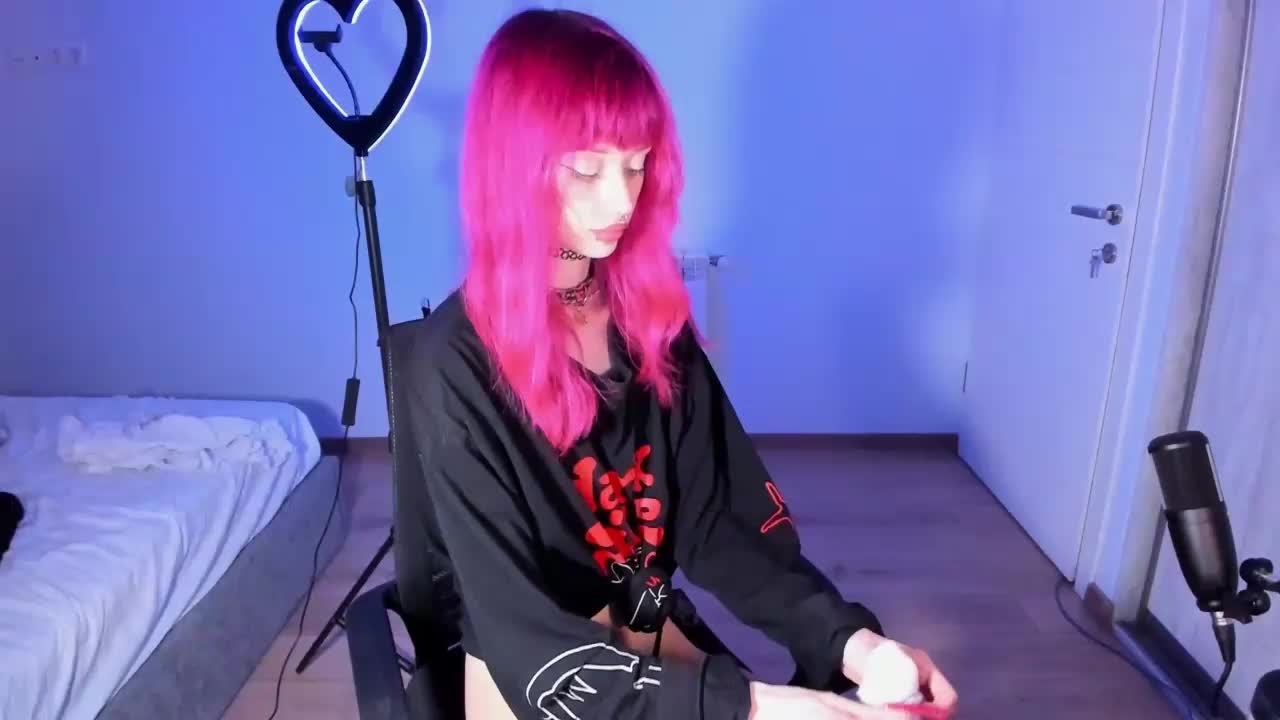 mnepohuyy Adult Chat June 24, 2026