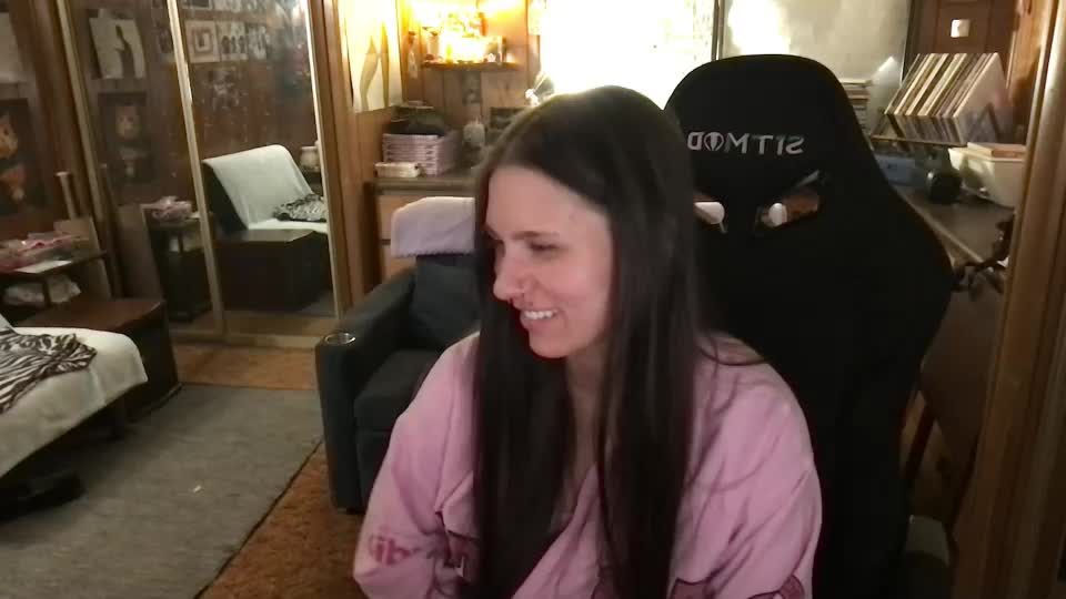 incognitoqueen Adult Chat June 24, 2026