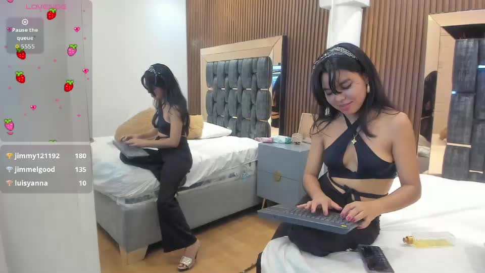 dulce_glamor_ Adult Chat June 25, 2026