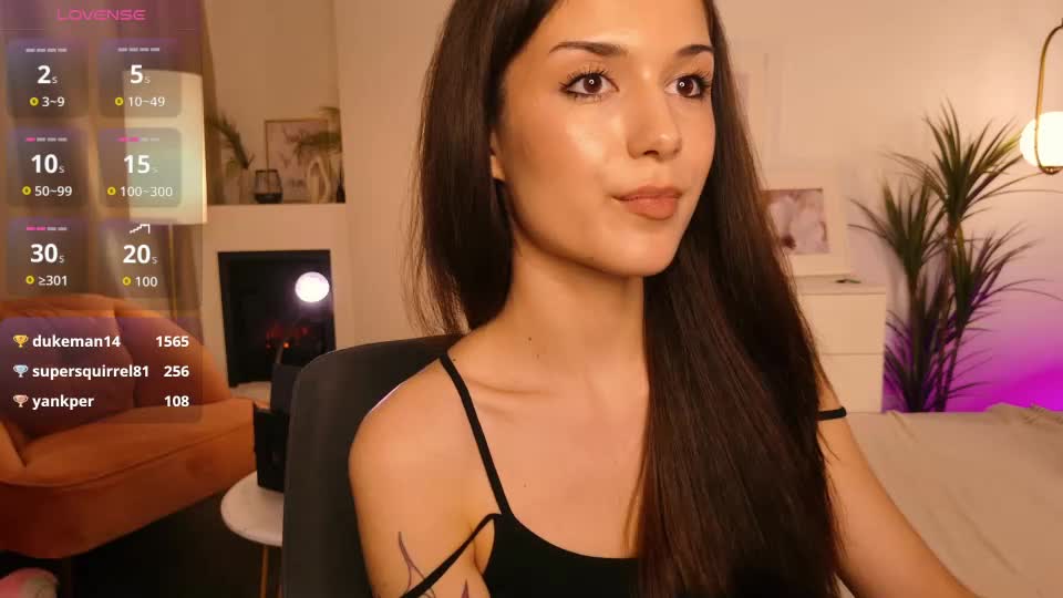 skinnyellie Adult Chat June 24, 2026