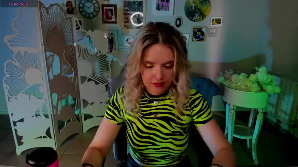 alicesmite Adult Chat June 24, 2026
