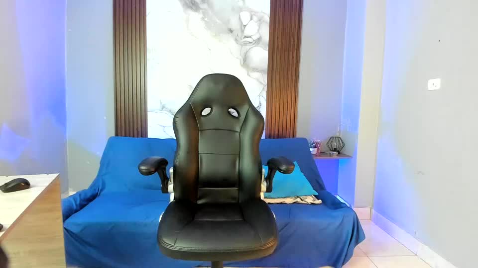 liz_094 Adult Chat June 24, 2026