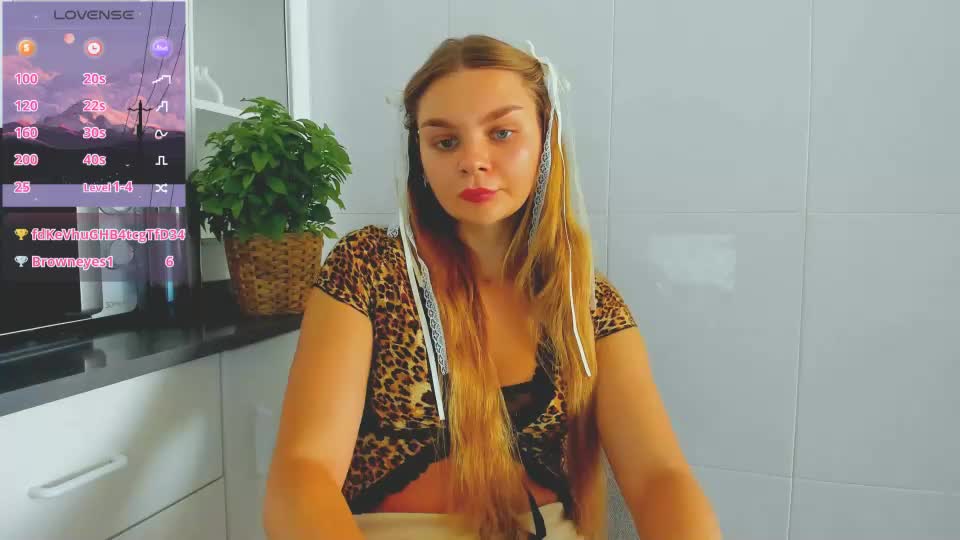 sweet_sabriina Adult Chat June 25, 2026
