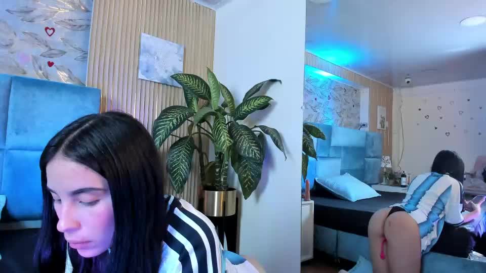 delphine_doll Adult Chat June 25, 2026