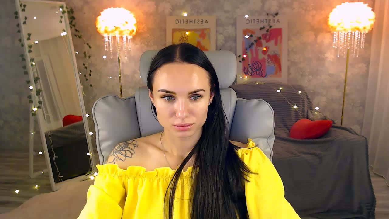 NicoleMerz Adult Chat June 25, 2026