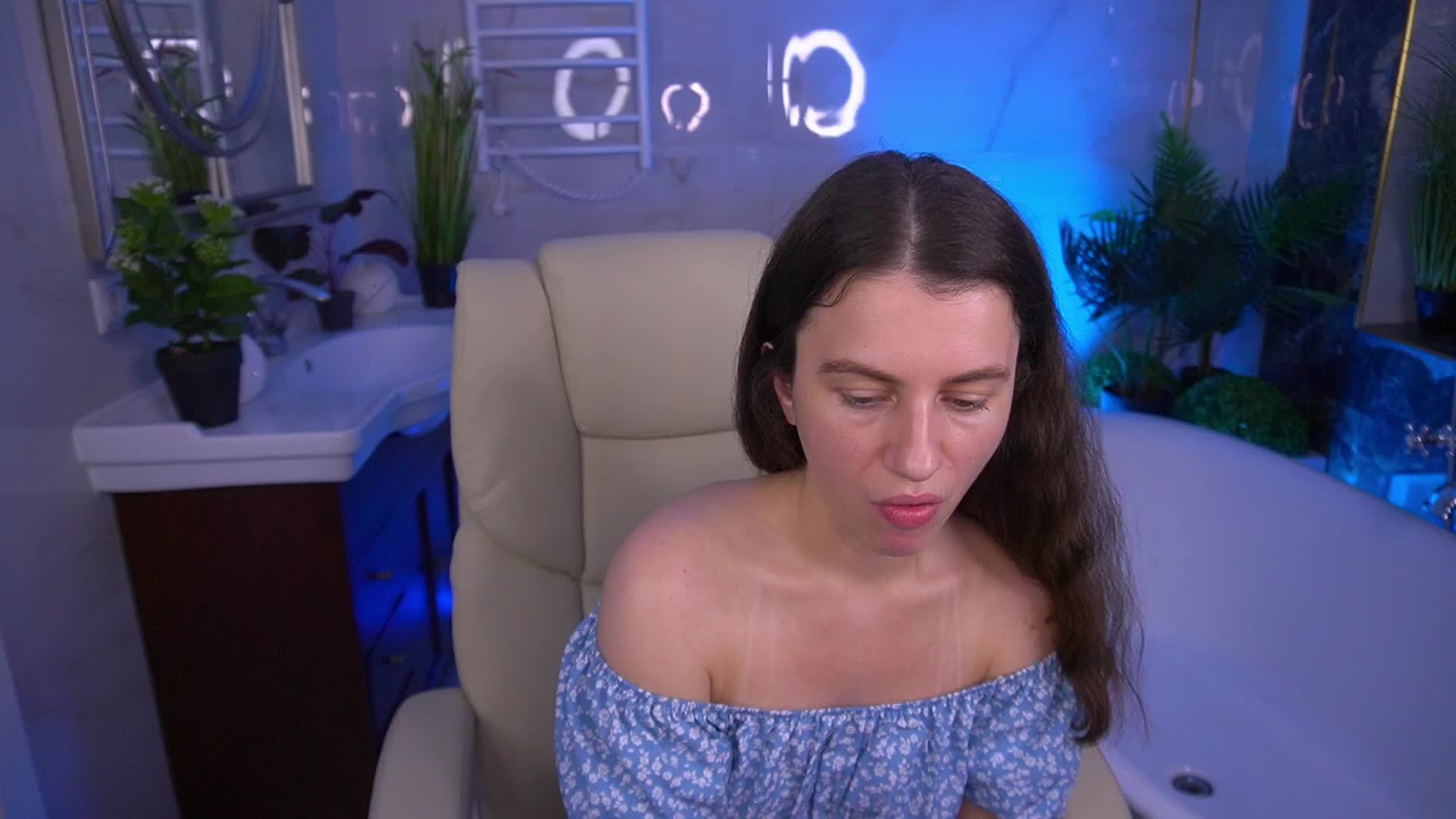 LittleJulii Adult Chat June 25, 2026