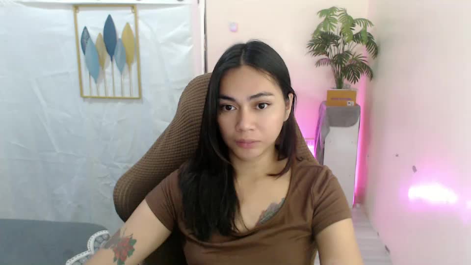 urasian_erica Adult Chat June 25, 2026