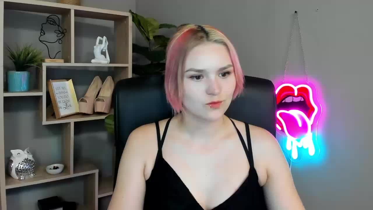 SweetLilyxo Adult Chat June 25, 2026